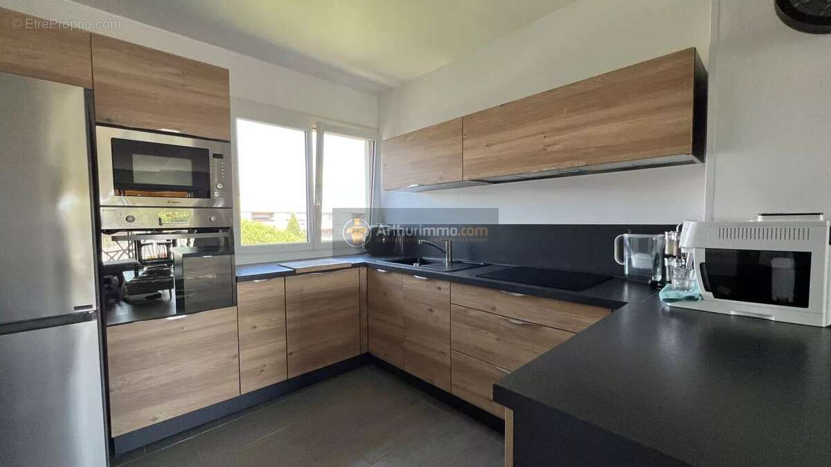 Appartement à FREJUS