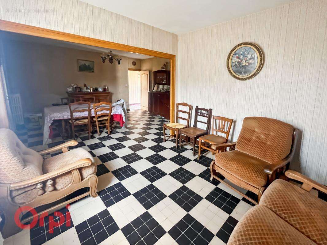 Maison à MARCILLY-EN-GAULT