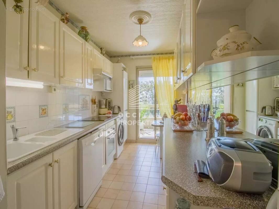 Appartement à LE CANNET