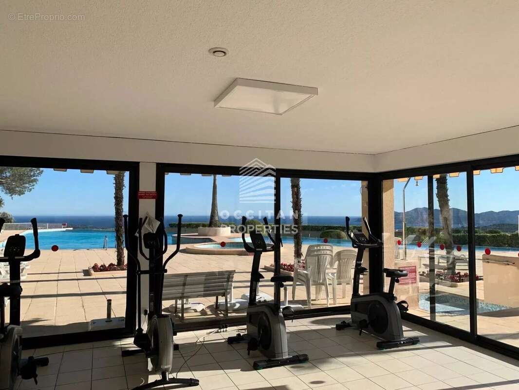 Appartement à LE CANNET