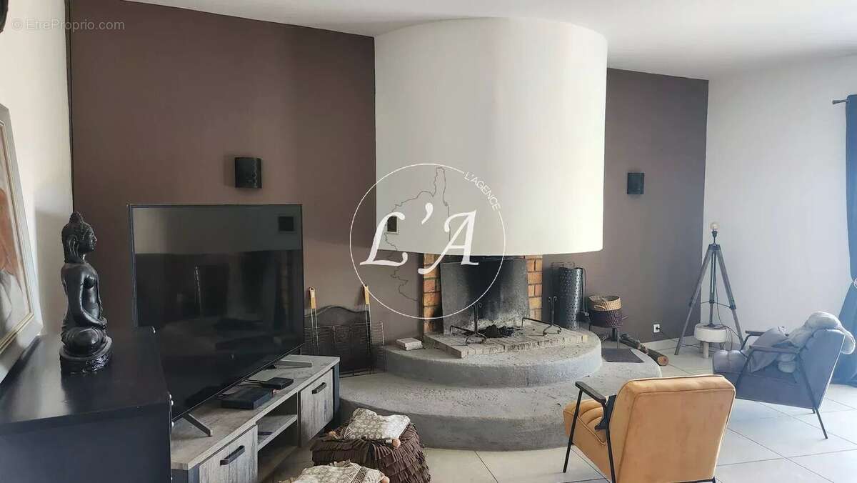 Maison à BASTELICACCIA