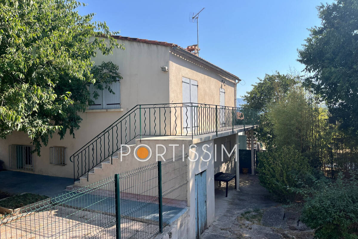 Appartement à MEYREUIL