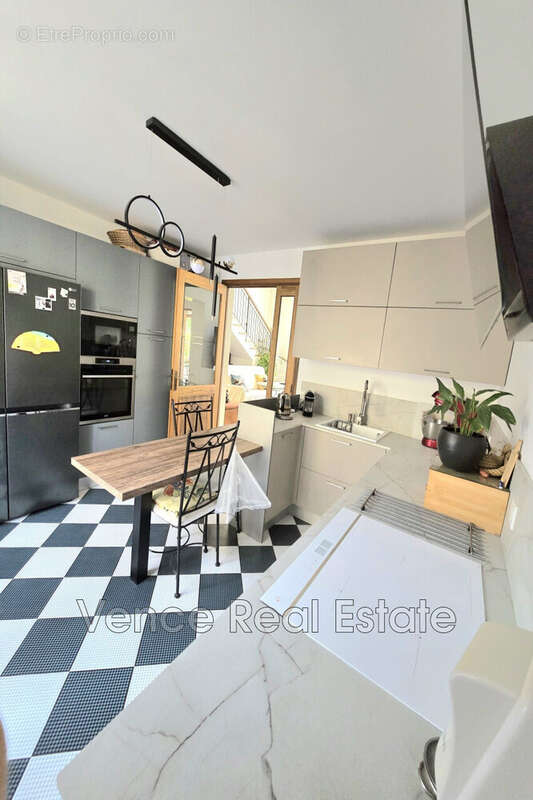 Maison à LA COLLE-SUR-LOUP