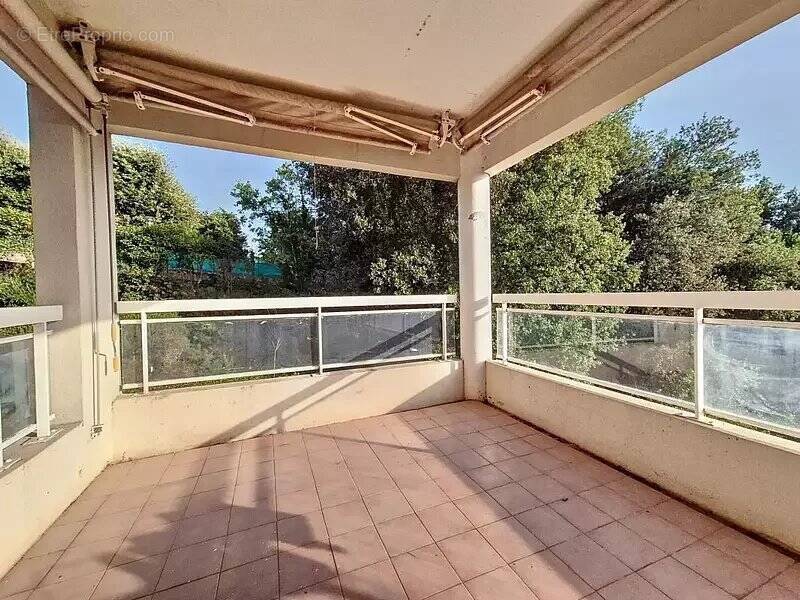 Appartement à LE CANNET