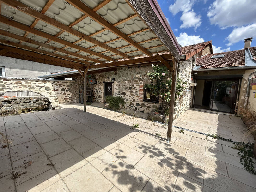 Photo 1 - Maison à NEAUX