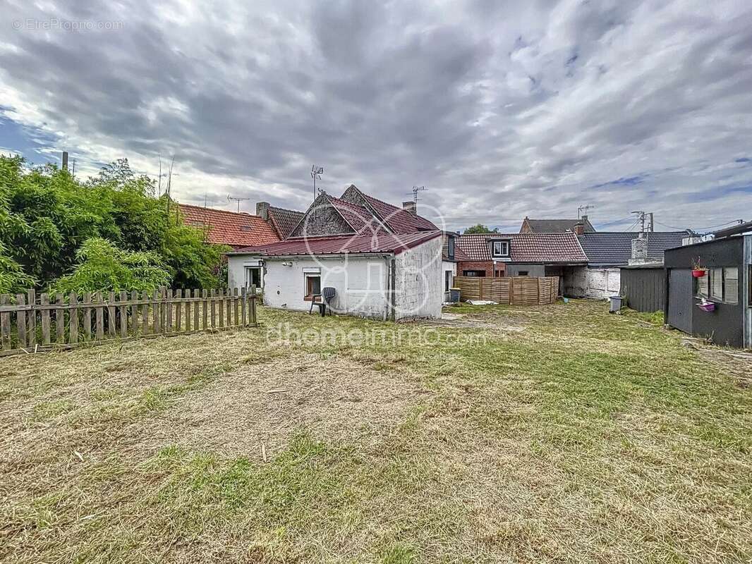 Maison à RAIMBEAUCOURT