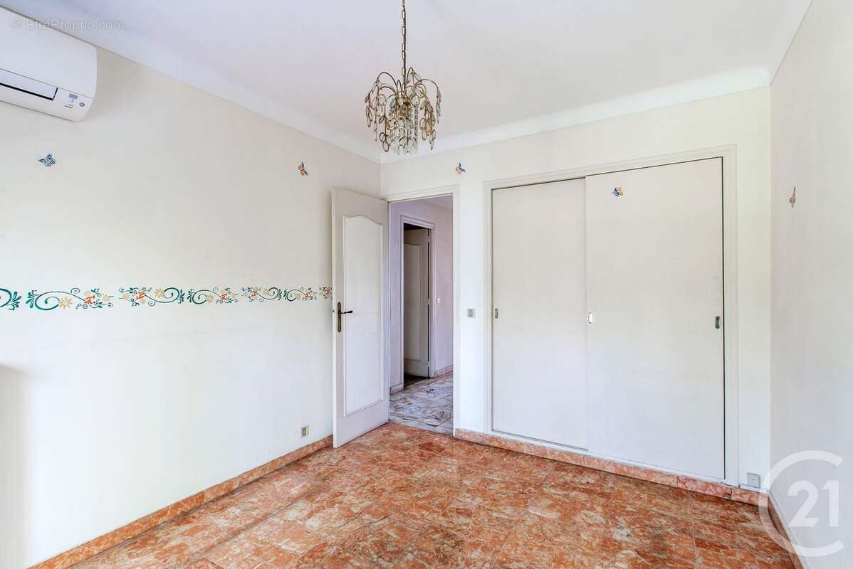 Appartement à MENTON