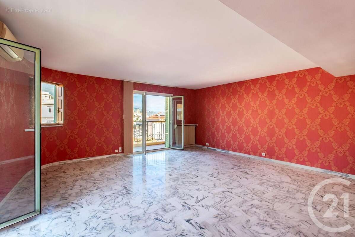 Appartement à MENTON