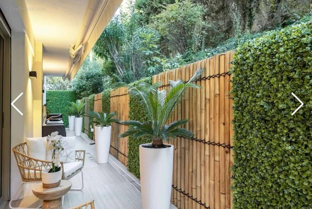 Appartement à LE CANNET