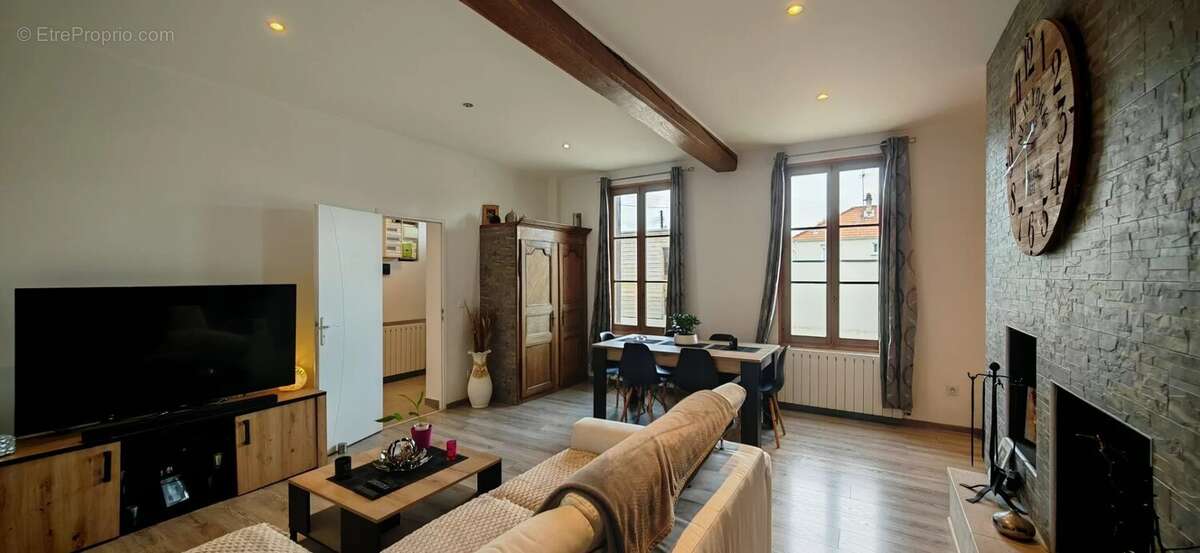 Maison à SAINT-ANDRE-LES-VERGERS