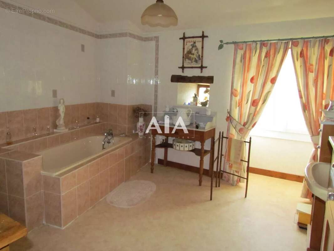 Maison à LA MAGDELEINE