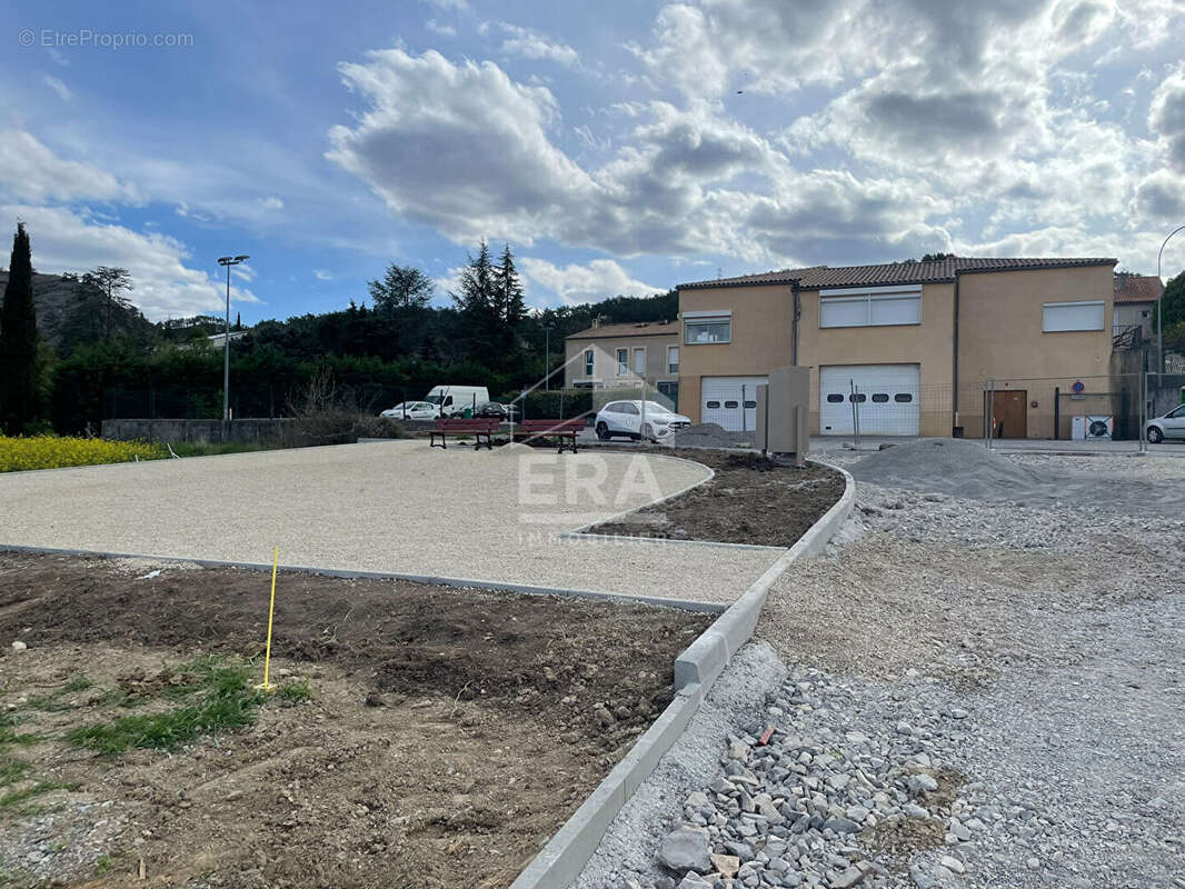 Terrain à AUBIGNOSC