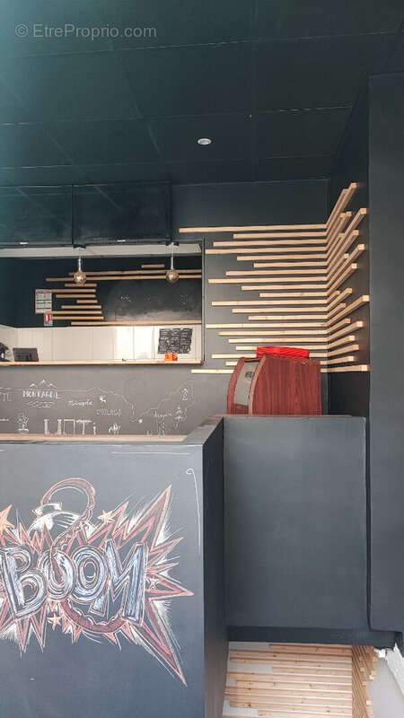 51639586c.jpg - Commerce à PAU