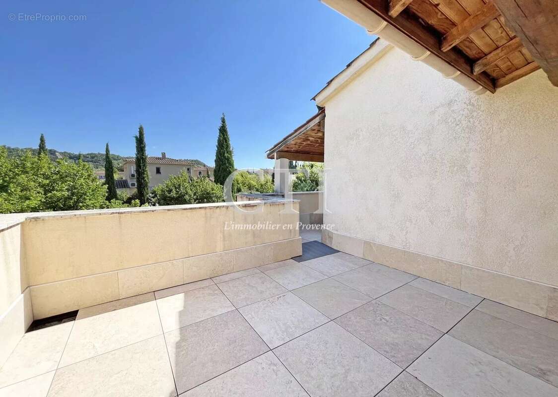 Maison à VAISON-LA-ROMAINE