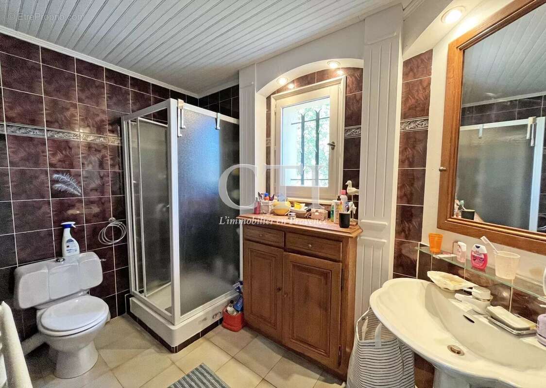 Maison à VAISON-LA-ROMAINE