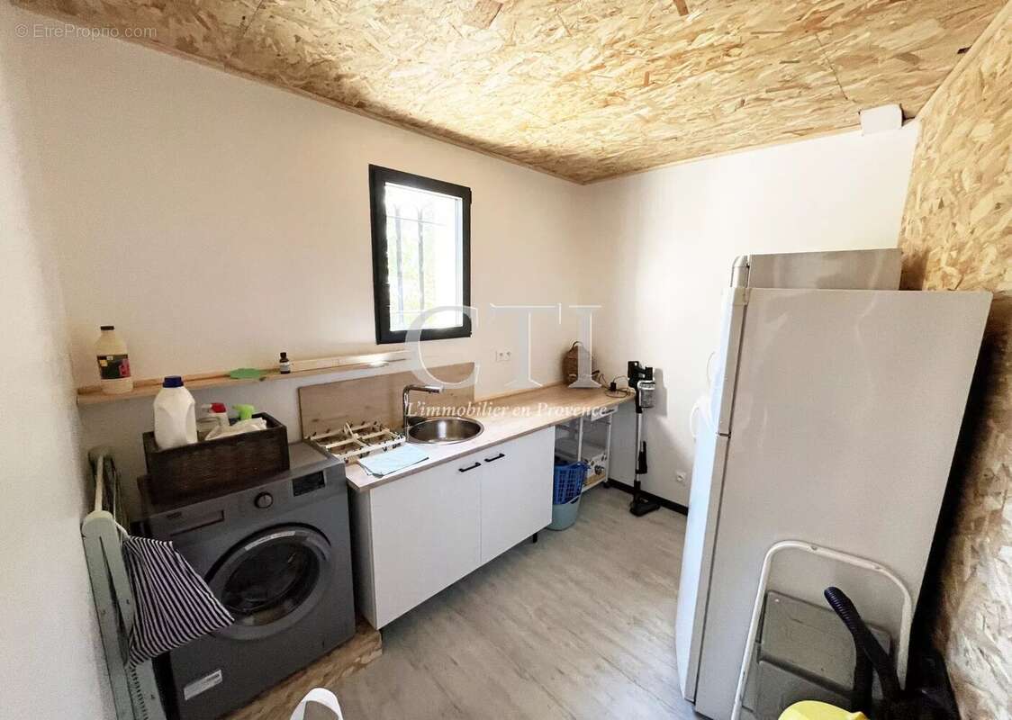 Maison à VAISON-LA-ROMAINE