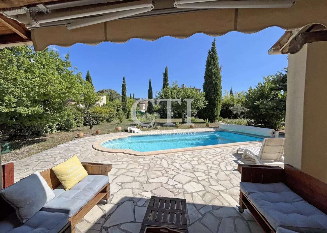 Maison à VAISON-LA-ROMAINE