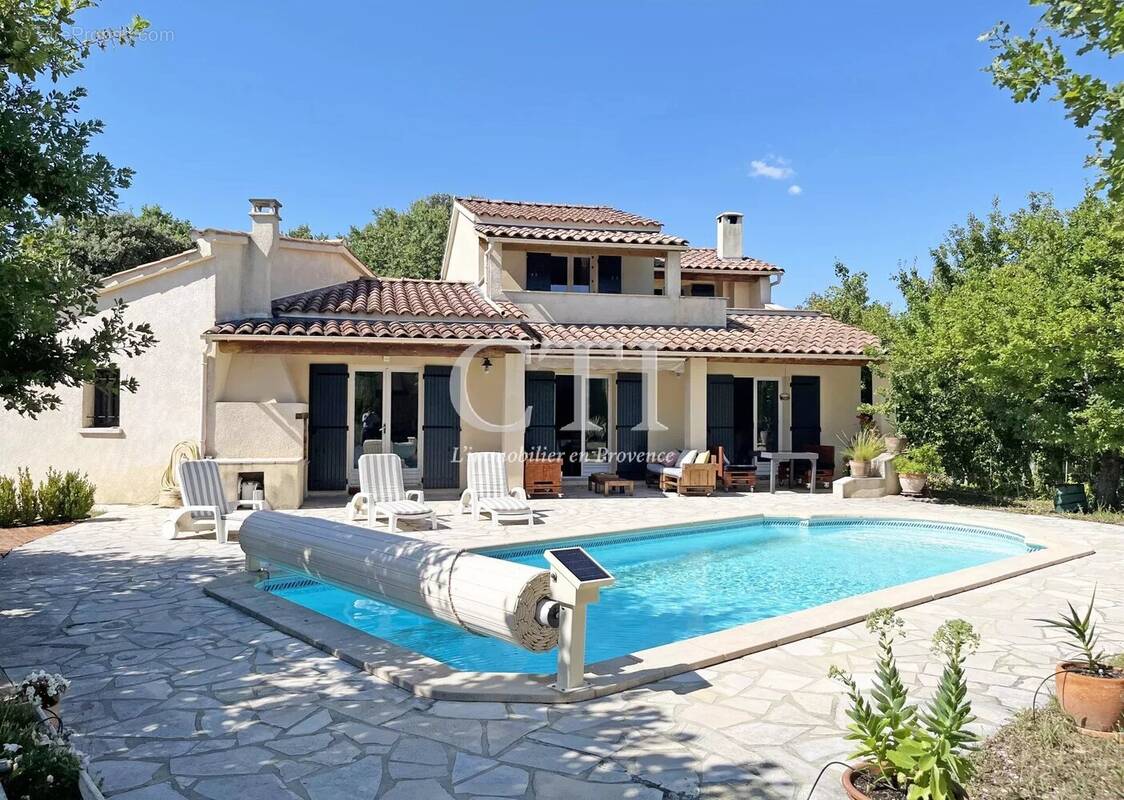 Maison à VAISON-LA-ROMAINE