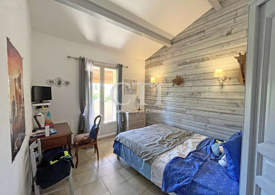 Maison à VAISON-LA-ROMAINE