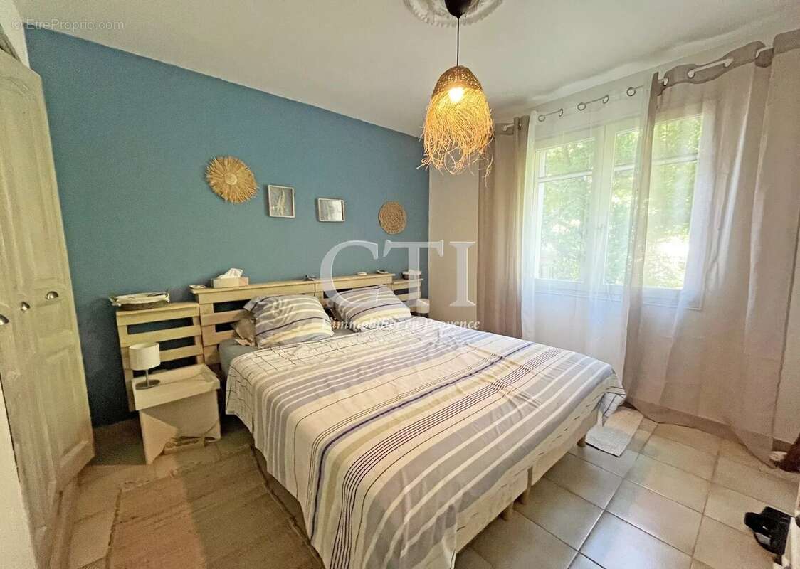 Maison à VAISON-LA-ROMAINE