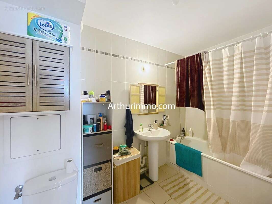 Appartement à LIMEIL-BREVANNES