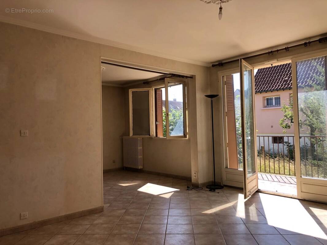 Maison à SAINT-CLEMENT