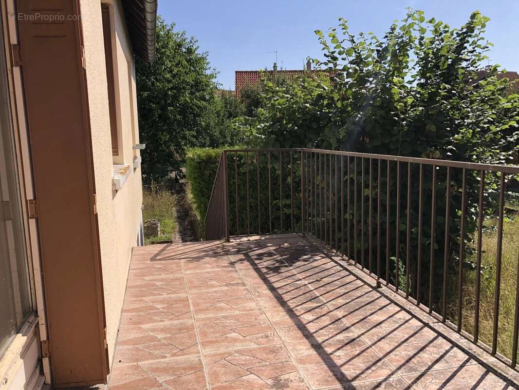 Maison à SAINT-CLEMENT