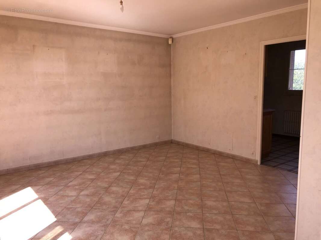 Maison à SAINT-CLEMENT