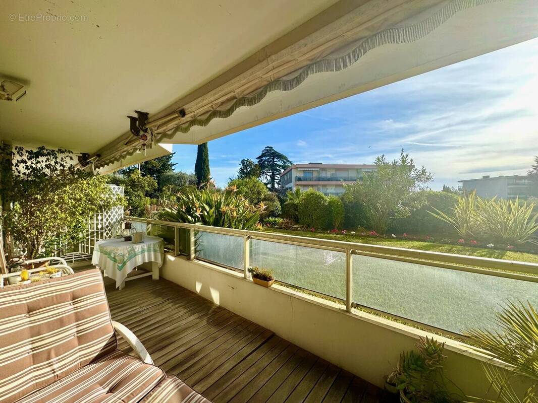 Appartement à CANNES