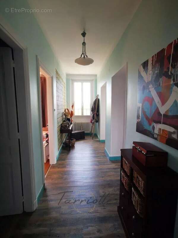 Maison à MONTELIMAR