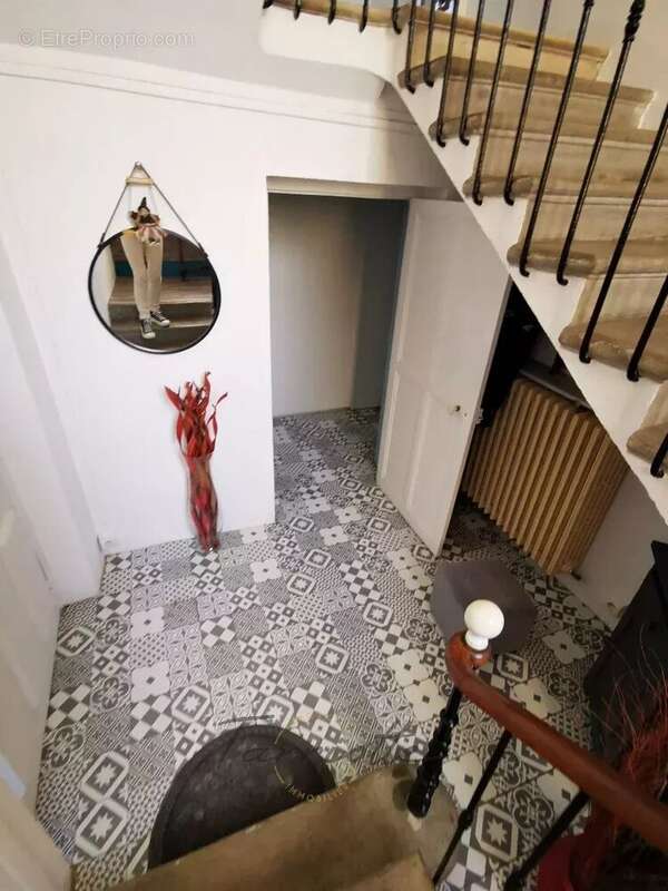 Maison à MONTELIMAR