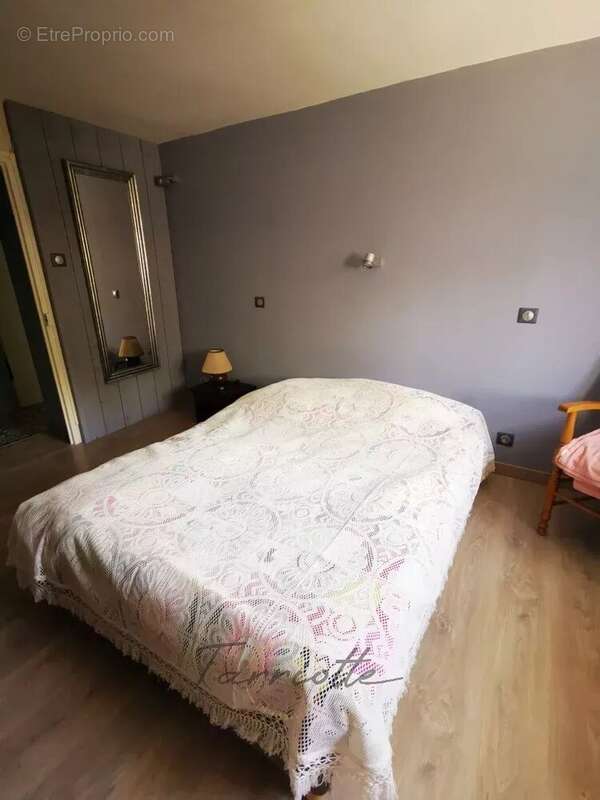 Maison à MONTELIMAR