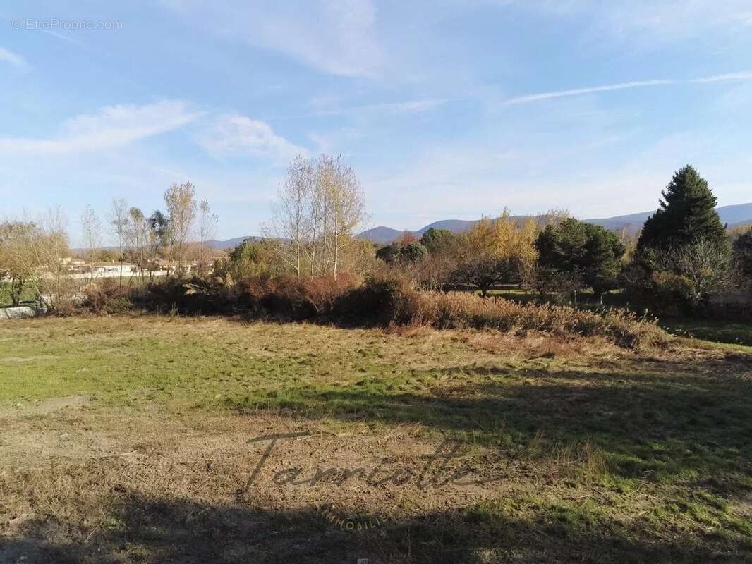 Terrain à CRUAS