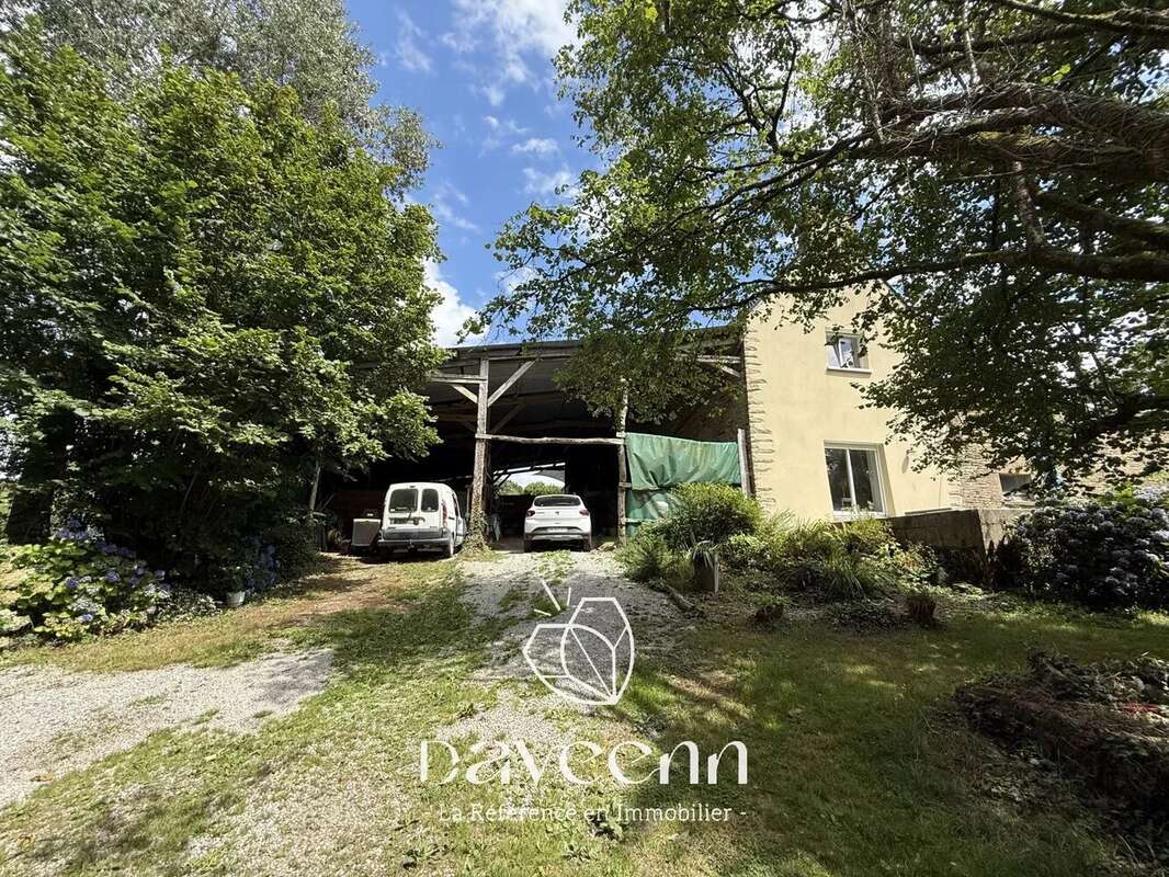 Maison à LOCMARIA-GRAND-CHAMP