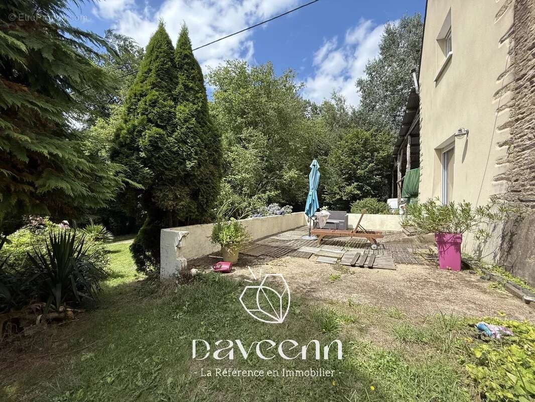 Maison à LOCMARIA-GRAND-CHAMP