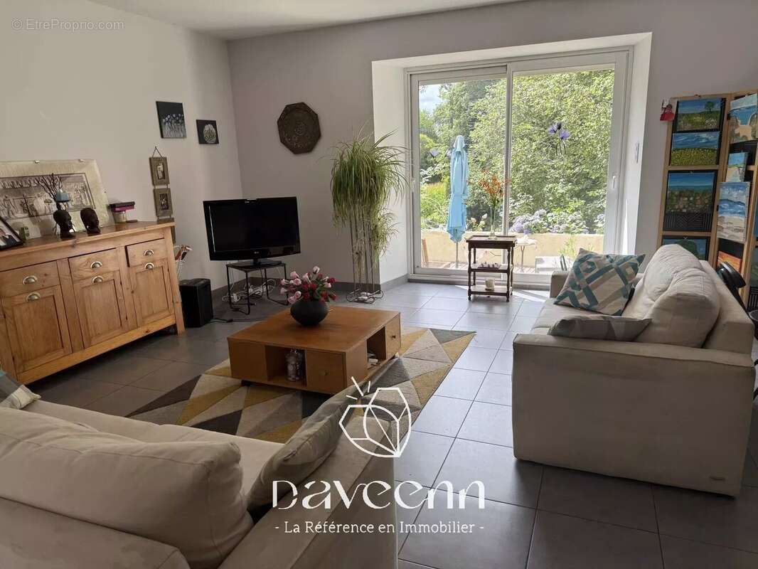 Maison à LOCMARIA-GRAND-CHAMP