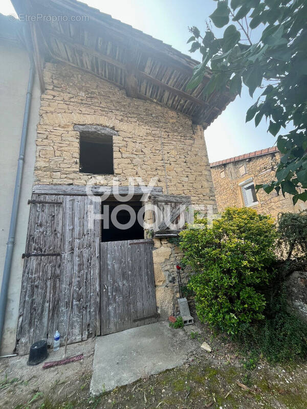 Autre à SAINT-ALBAN-DE-ROCHE