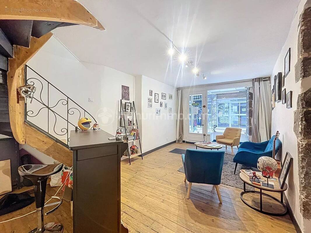 Commerce à CLERMONT-FERRAND