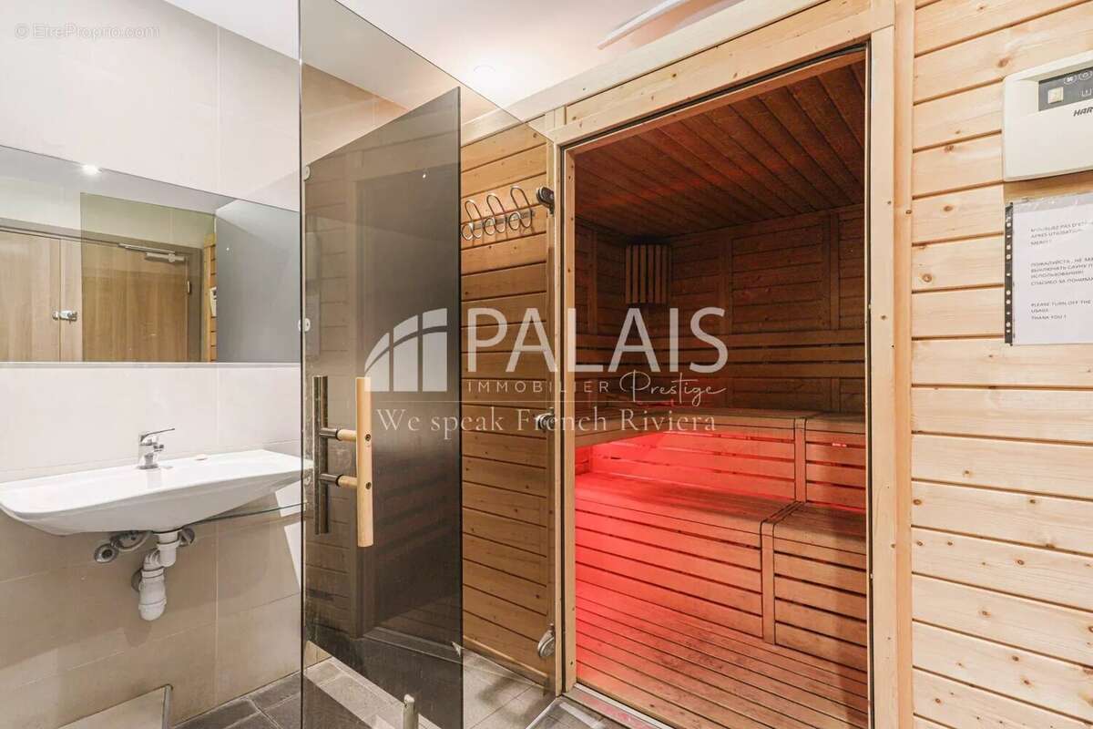 Appartement à BEAULIEU-SUR-MER