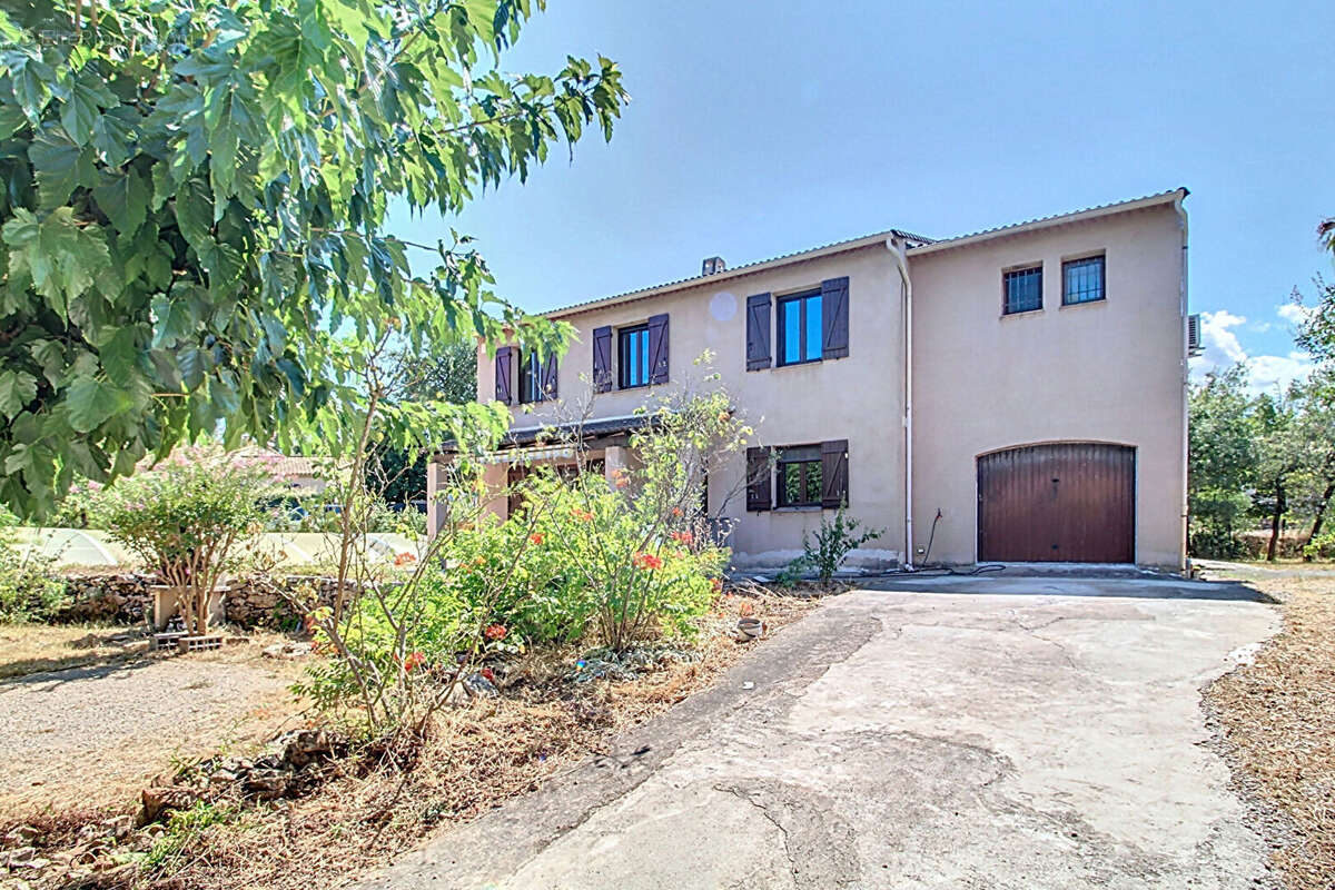 Maison à DRAGUIGNAN