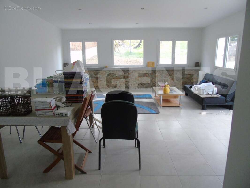 DSC05852 - Maison à MONTREUIL-AUX-LIONS