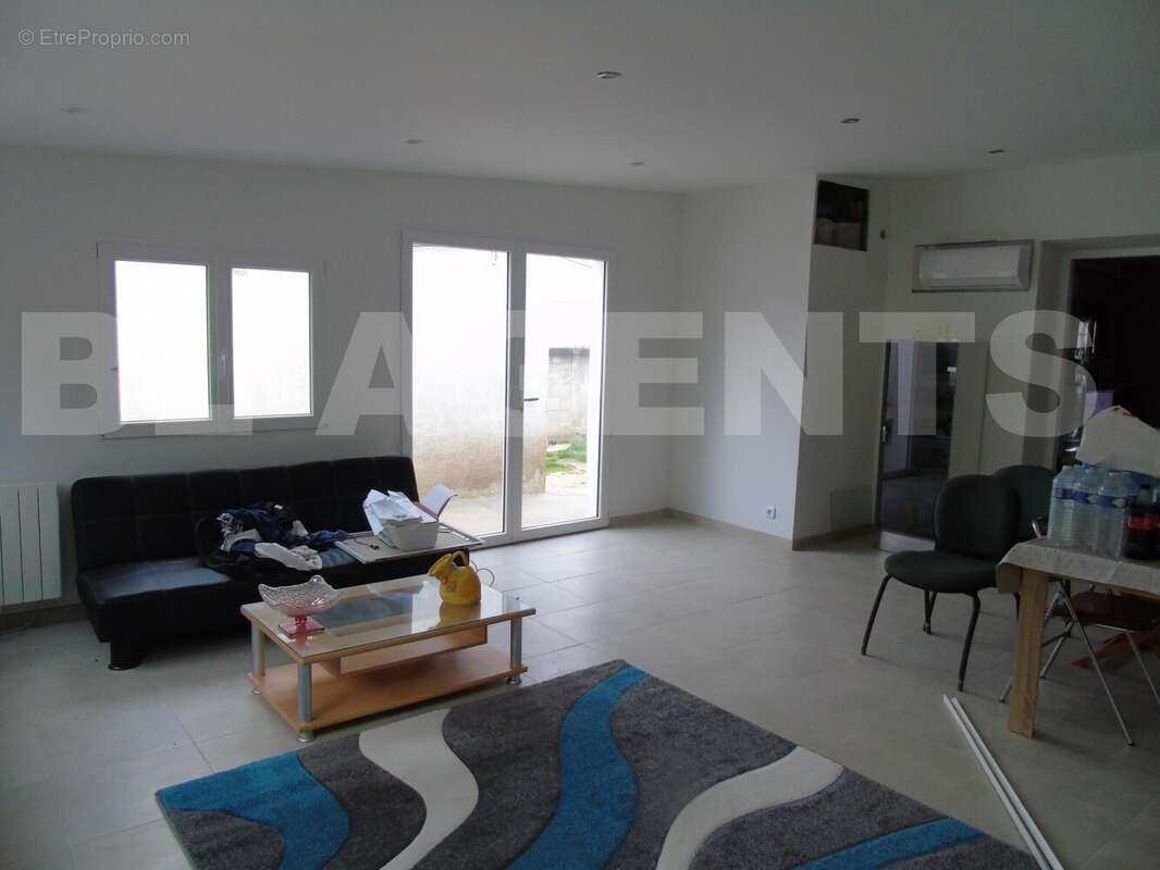 DSC05854 - Maison à MONTREUIL-AUX-LIONS