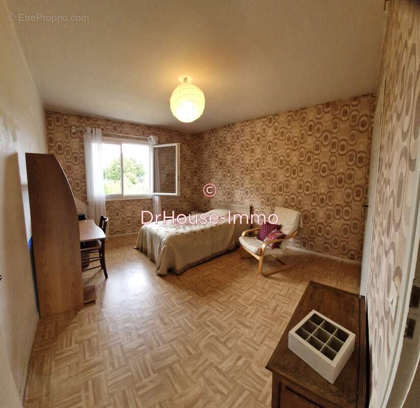 Maison à SAINT-CHEF