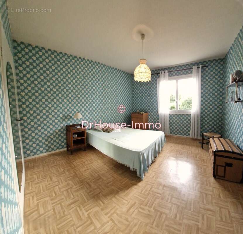 Maison à SAINT-CHEF