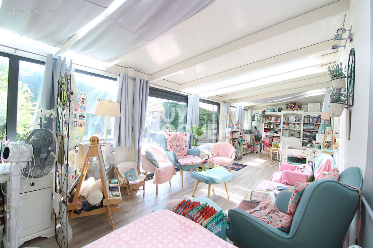 Maison à BRIE-COMTE-ROBERT