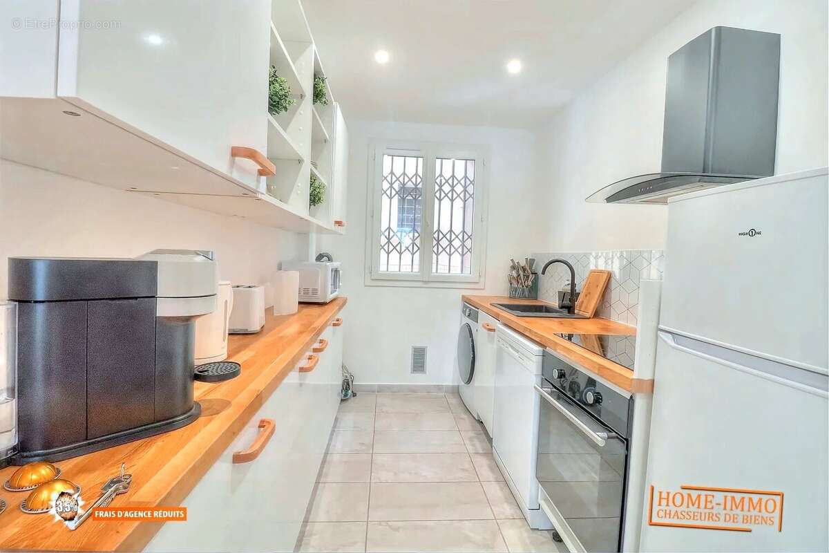 Appartement à VALLAURIS