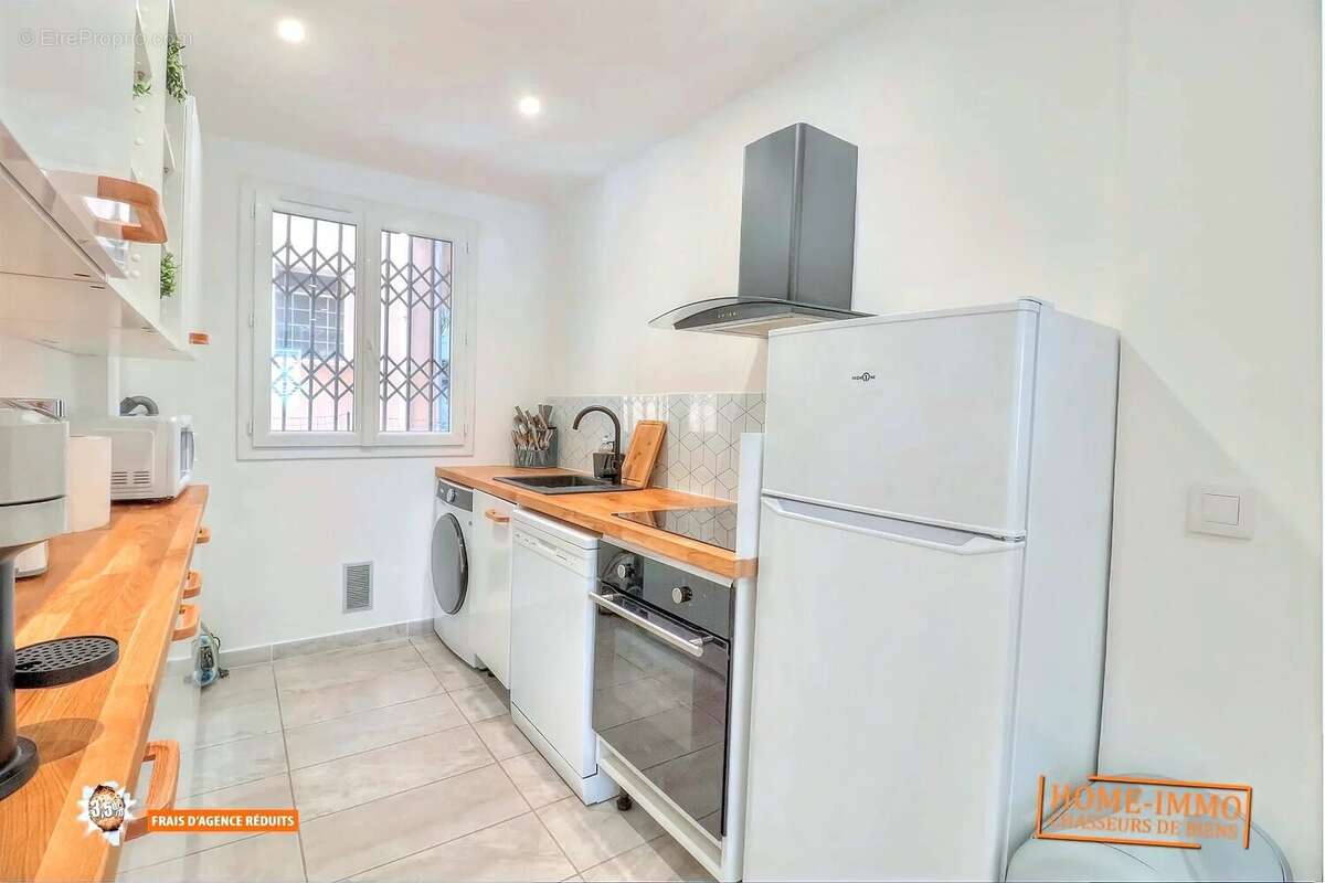 Appartement à VALLAURIS