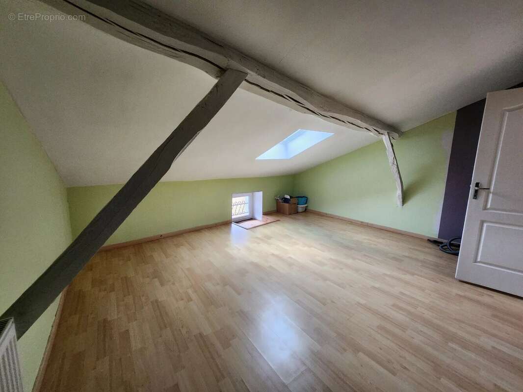 Maison à SAINT-BRICE-SUR-VIENNE