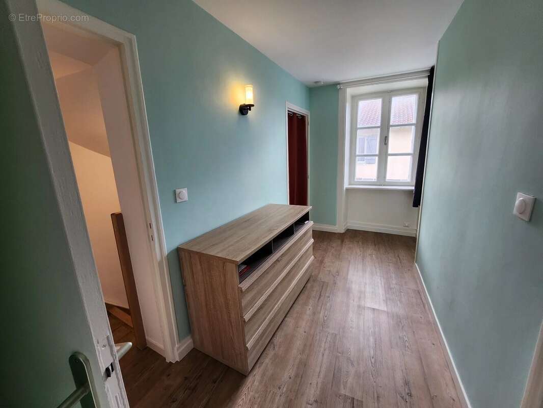 Maison à SAINT-BRICE-SUR-VIENNE