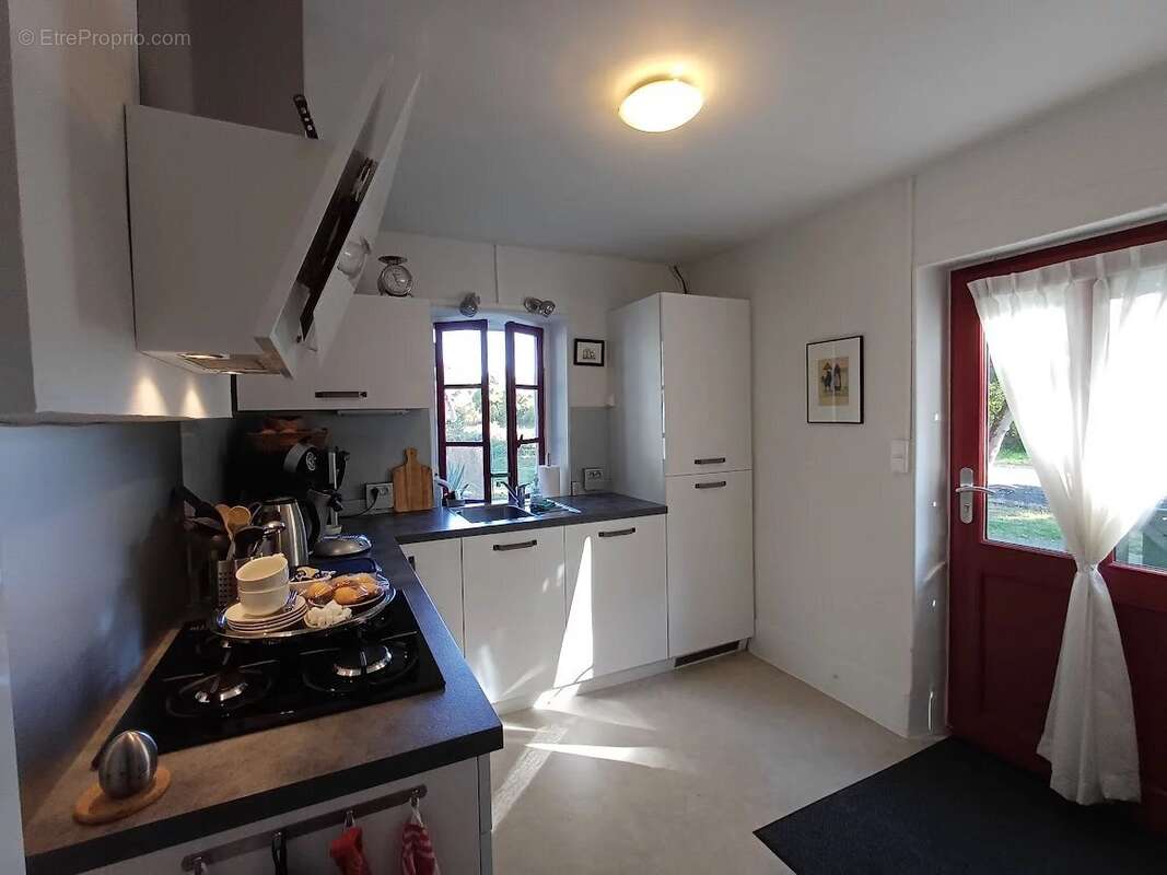 Maison à EPINEUIL-LE-FLEURIEL